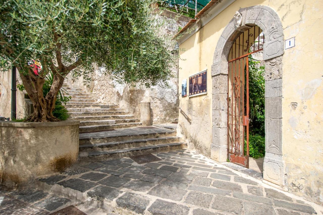 マイオーリCasa Diodora, Costiera Amalfitanaアパートメント エクステリア 写真